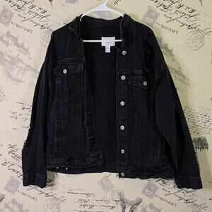 Forever 21 women's Black destressed destroyed Jeans jacket size L